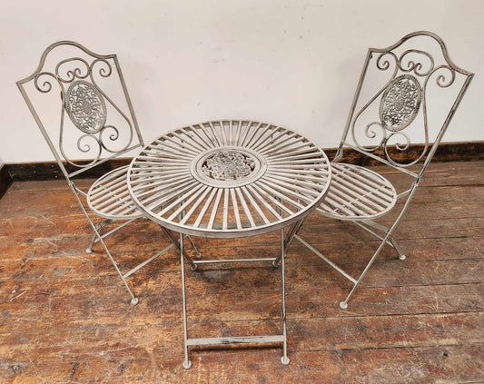 Metal Folding Patio/Garden Furniture Set (One Table, Two Chairs)