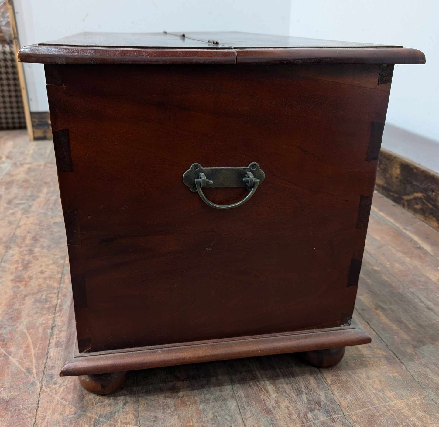 Varnished Coffee Table / Storage Chest