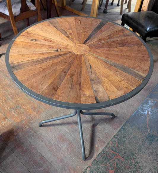 Small Round Table with Impact Tabletop Pattern and Steel Frame