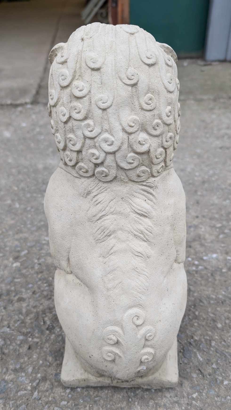 Chinese Guardian Lion / Fu Dog Stone Sculpture