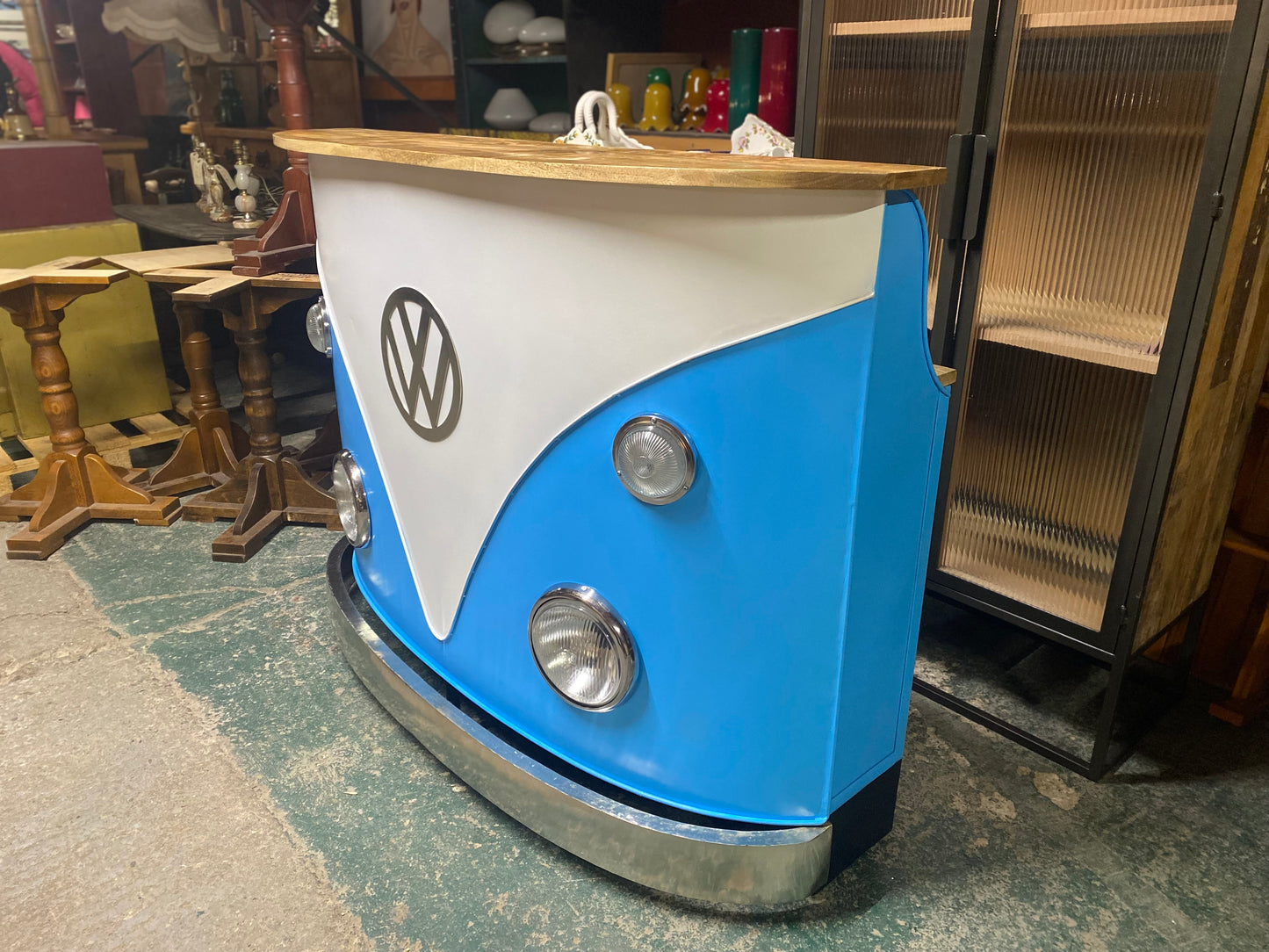 VW Bus Bar Unit in Blue and White