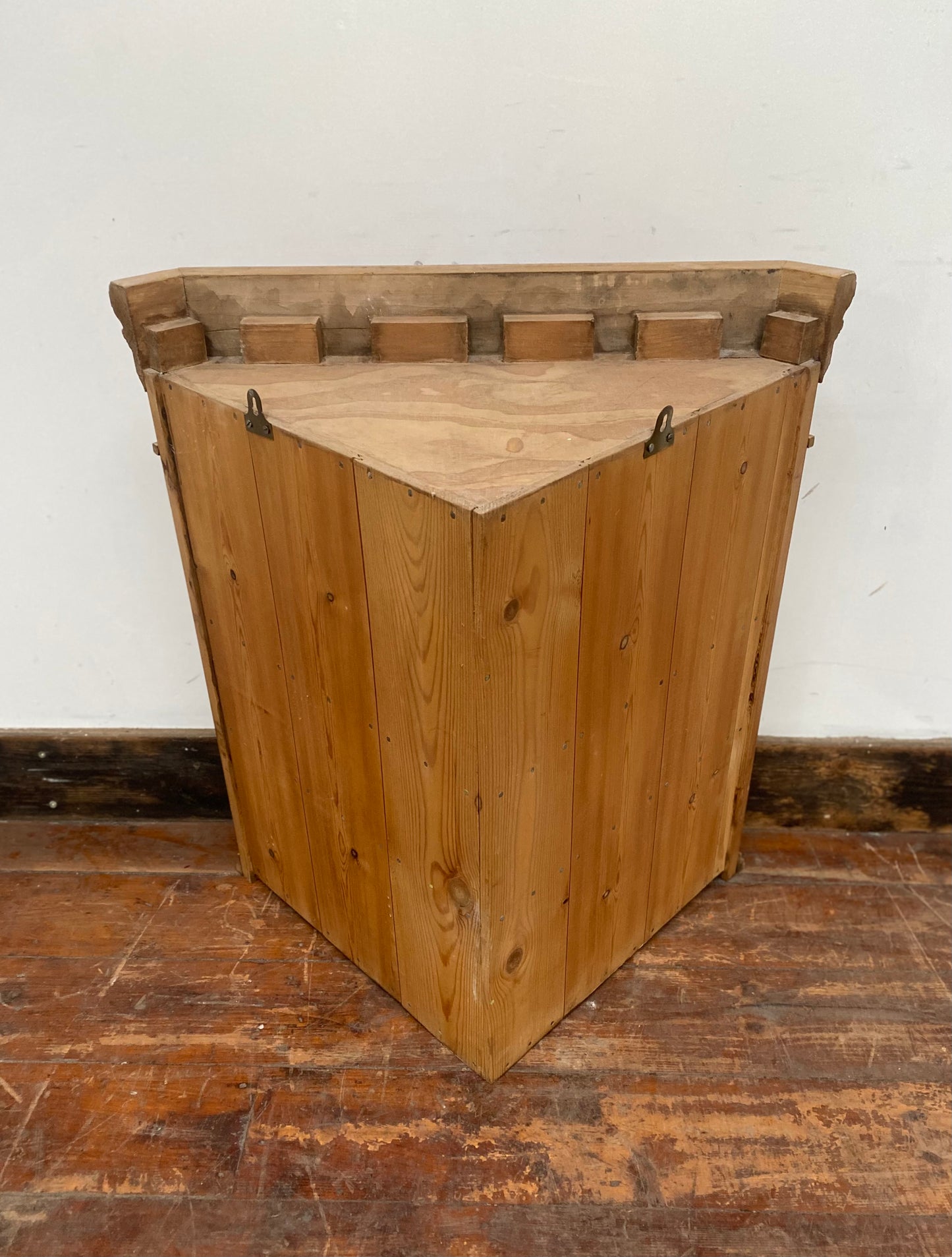 Corner Cabinet In Antique Pine