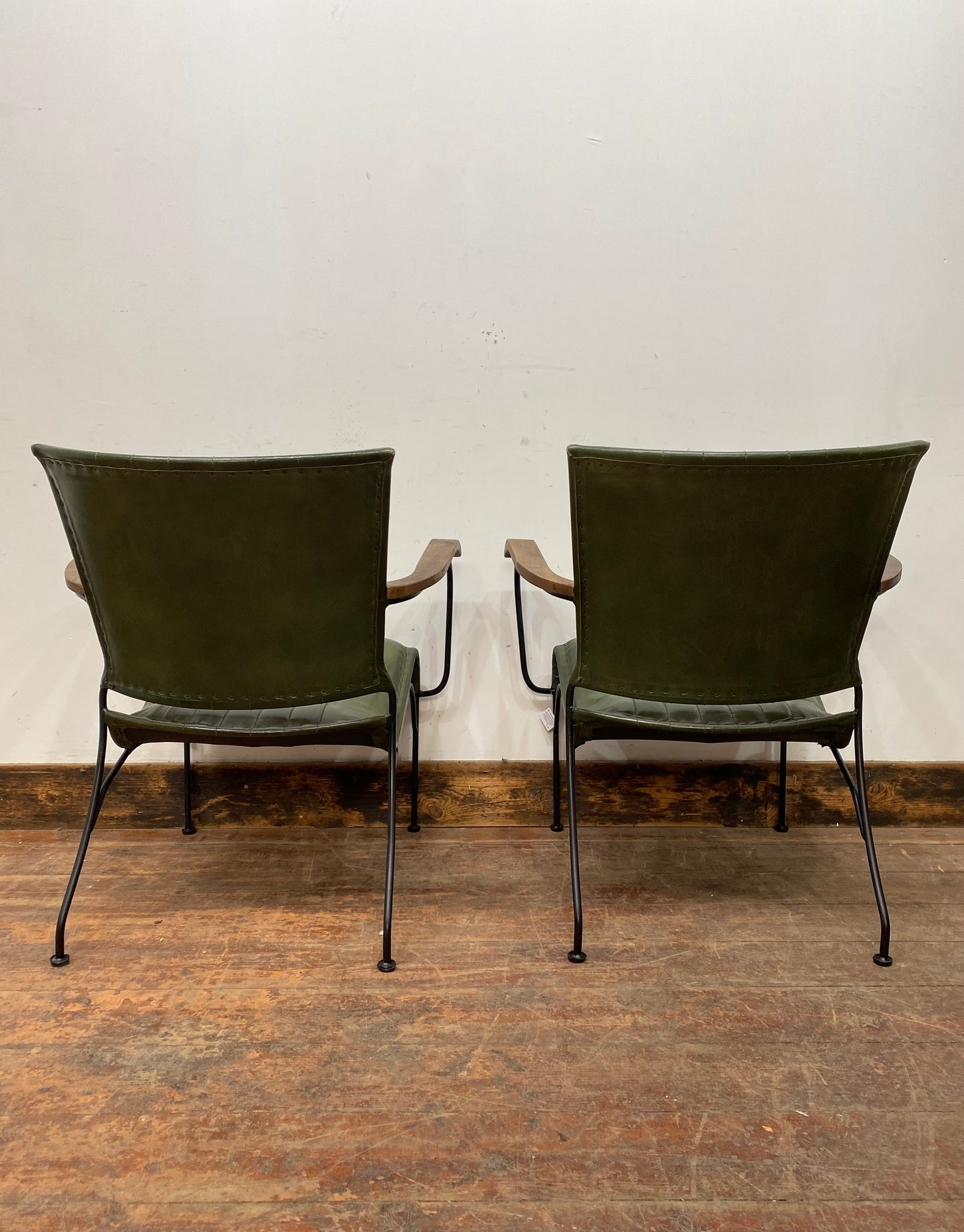 Pair of vintage style reclined leather armchairs (green)